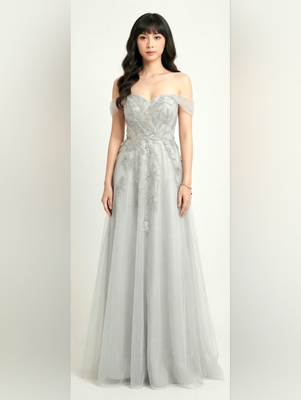 NWOT Off-Shoulder Light Gray Beaded Evening Gown Size 4/6